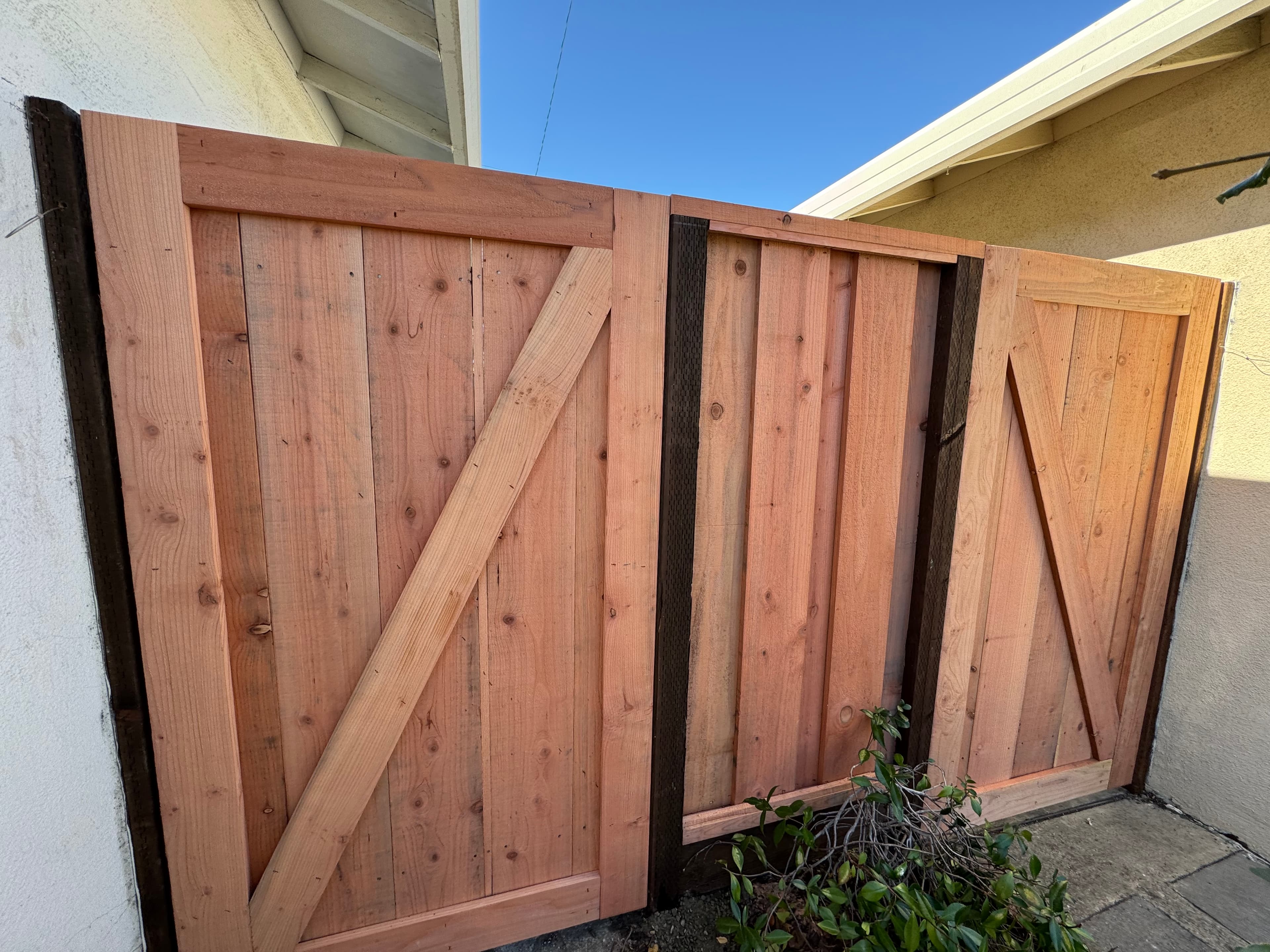 Gate Nail On W Boarder+Z Board