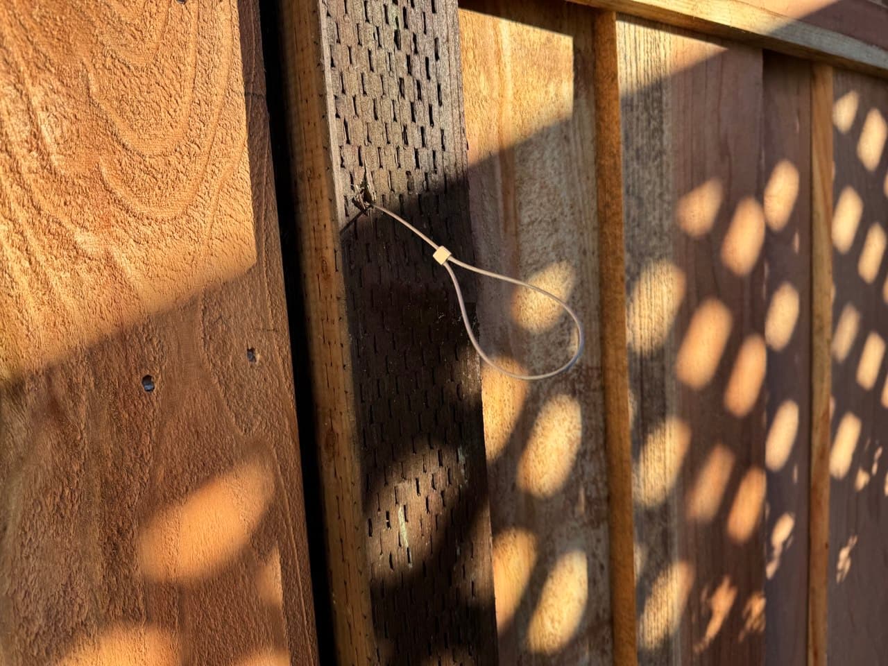 Gravity Latch Outside