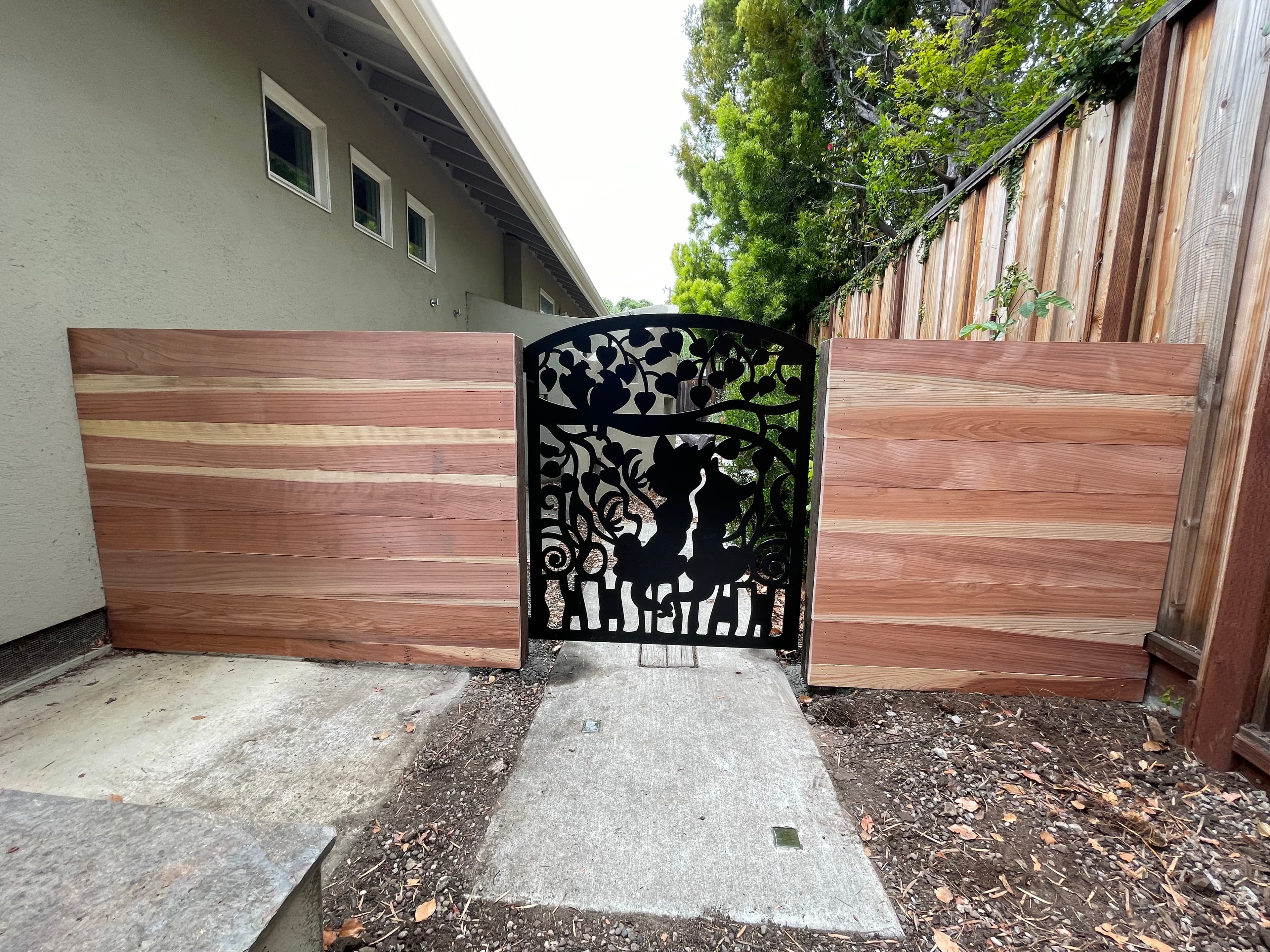 Horizontal No Gap Gate Provided Metal Gate 2