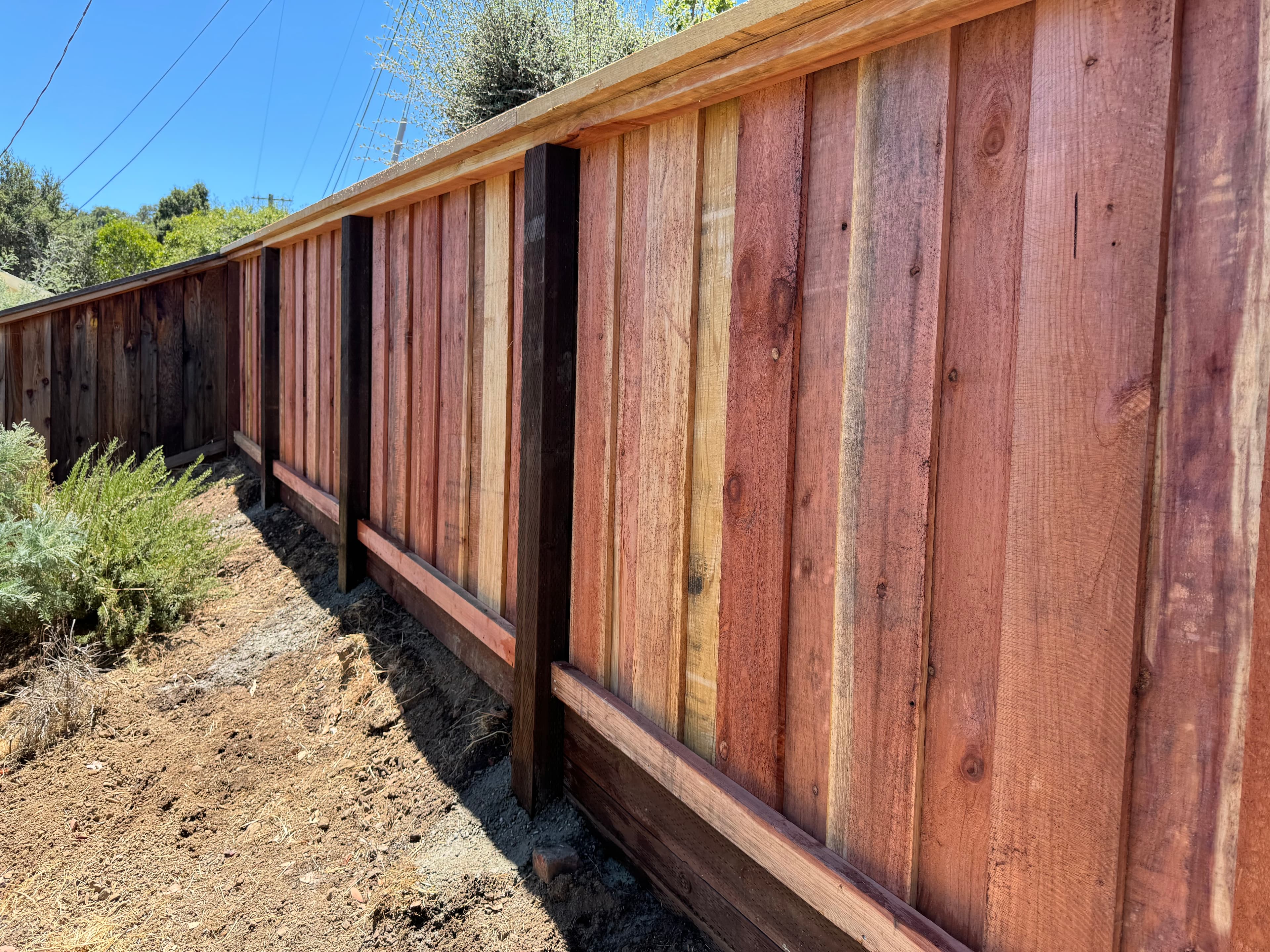 Board On Board Nail On 2x8 Cap 4x6 Posts 2x12 Kick Rear Side