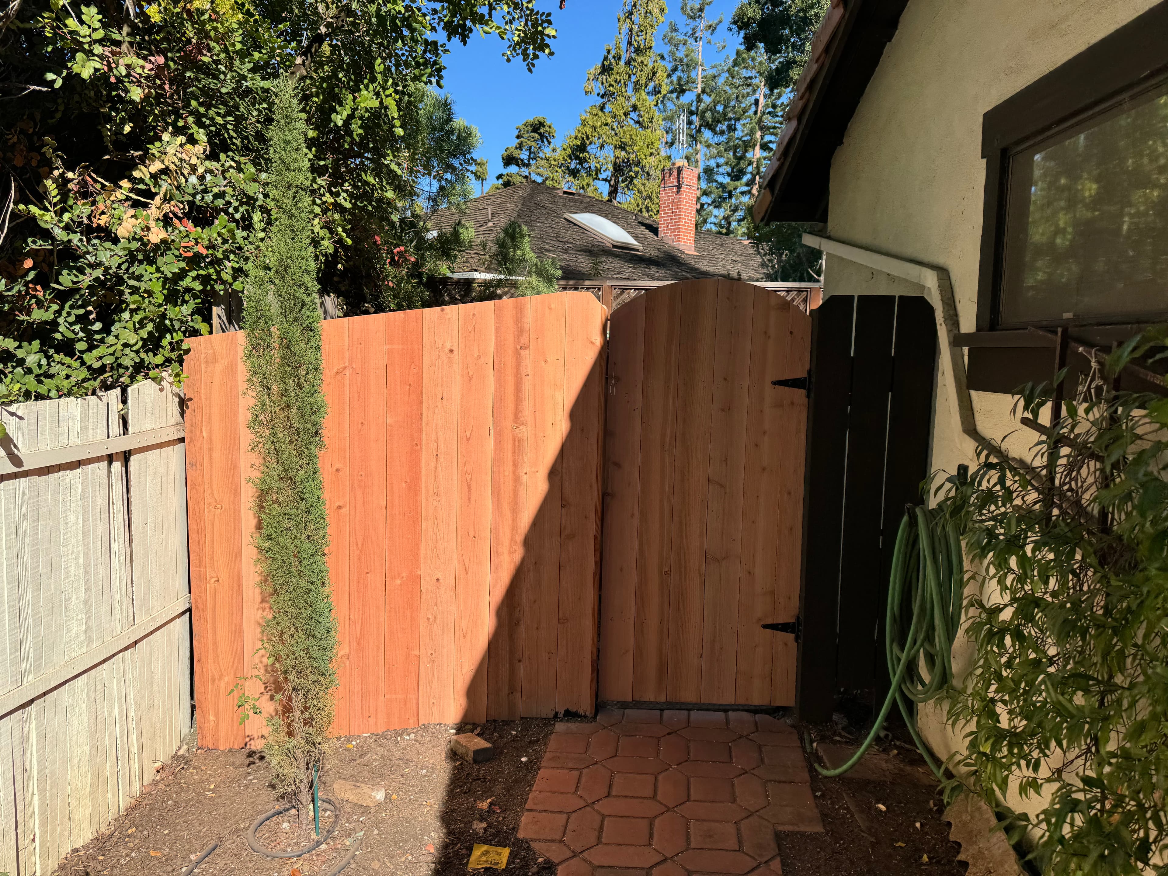 Nail On Arched Top 2