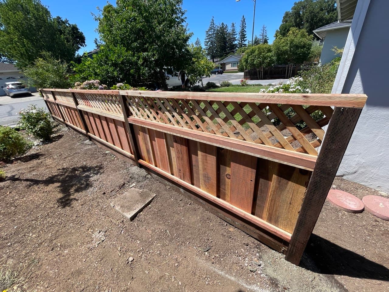 Board On Board 1' Lattice