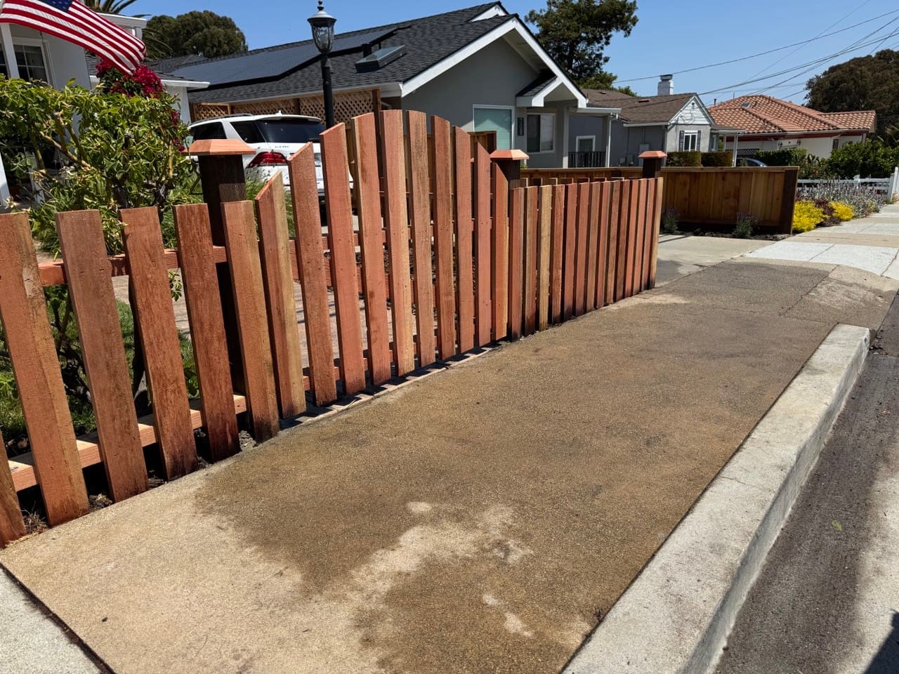 Nail On Clear 1x4 W Custom Post Caps High Arched Top Gate Over Top