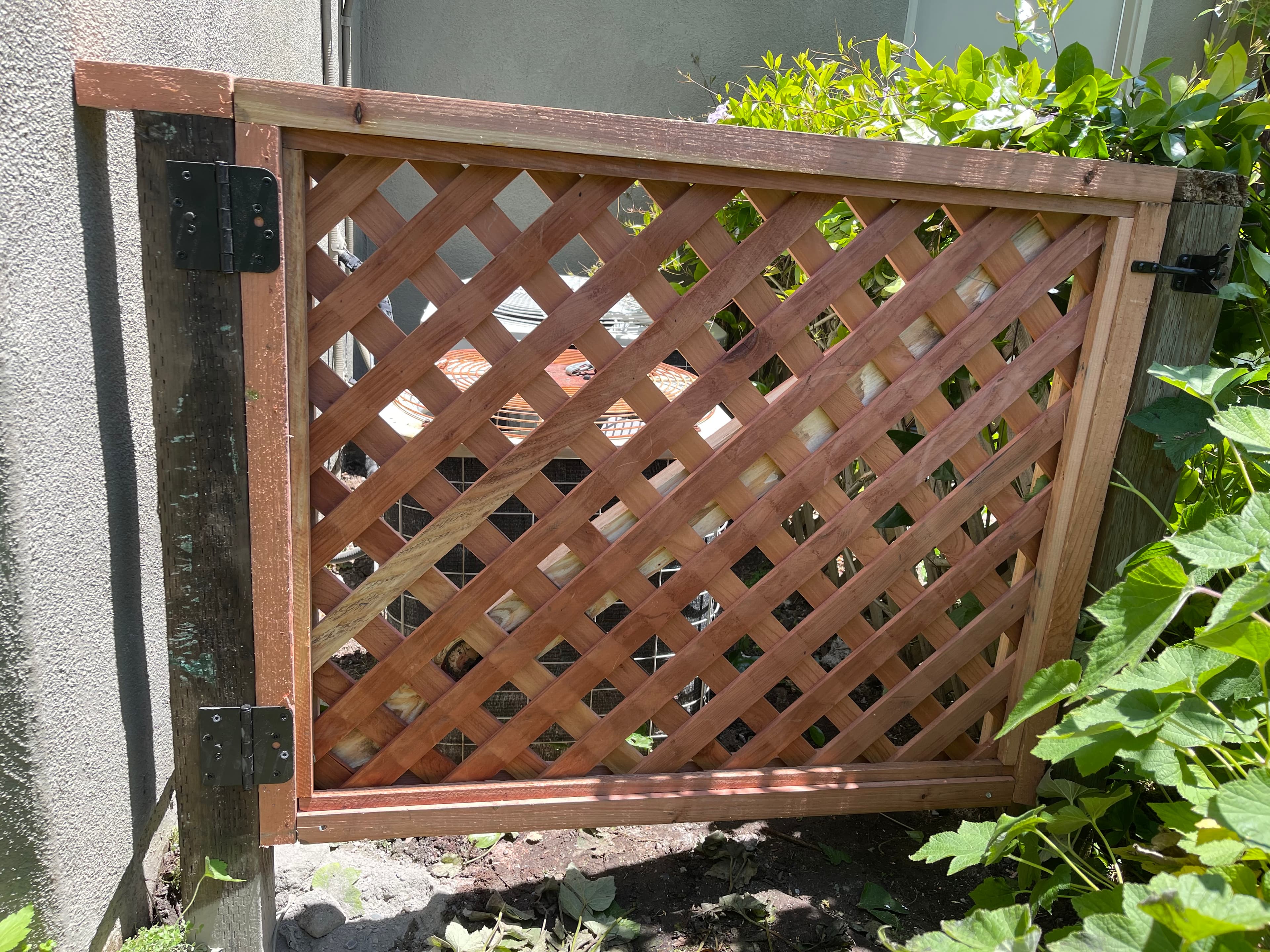 Gate Short Diagonal Lattice