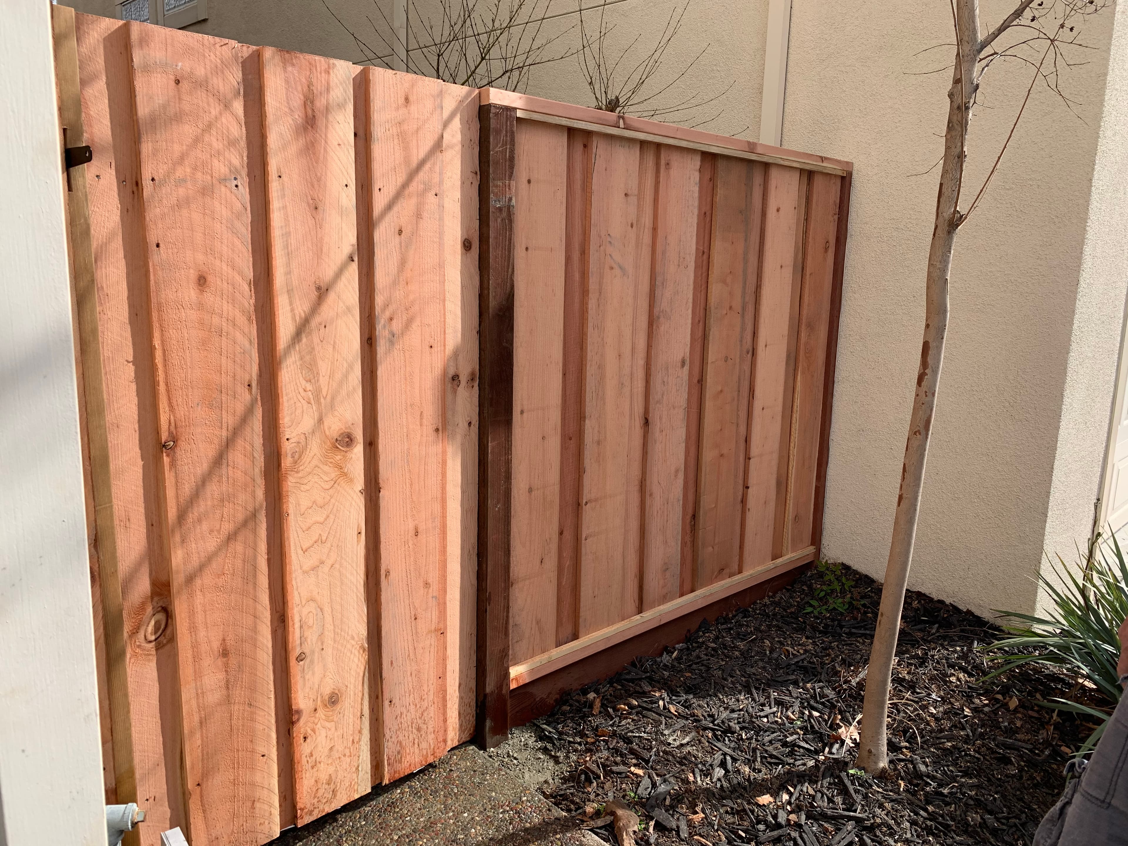 Gate Standard Board On Board 6' Front