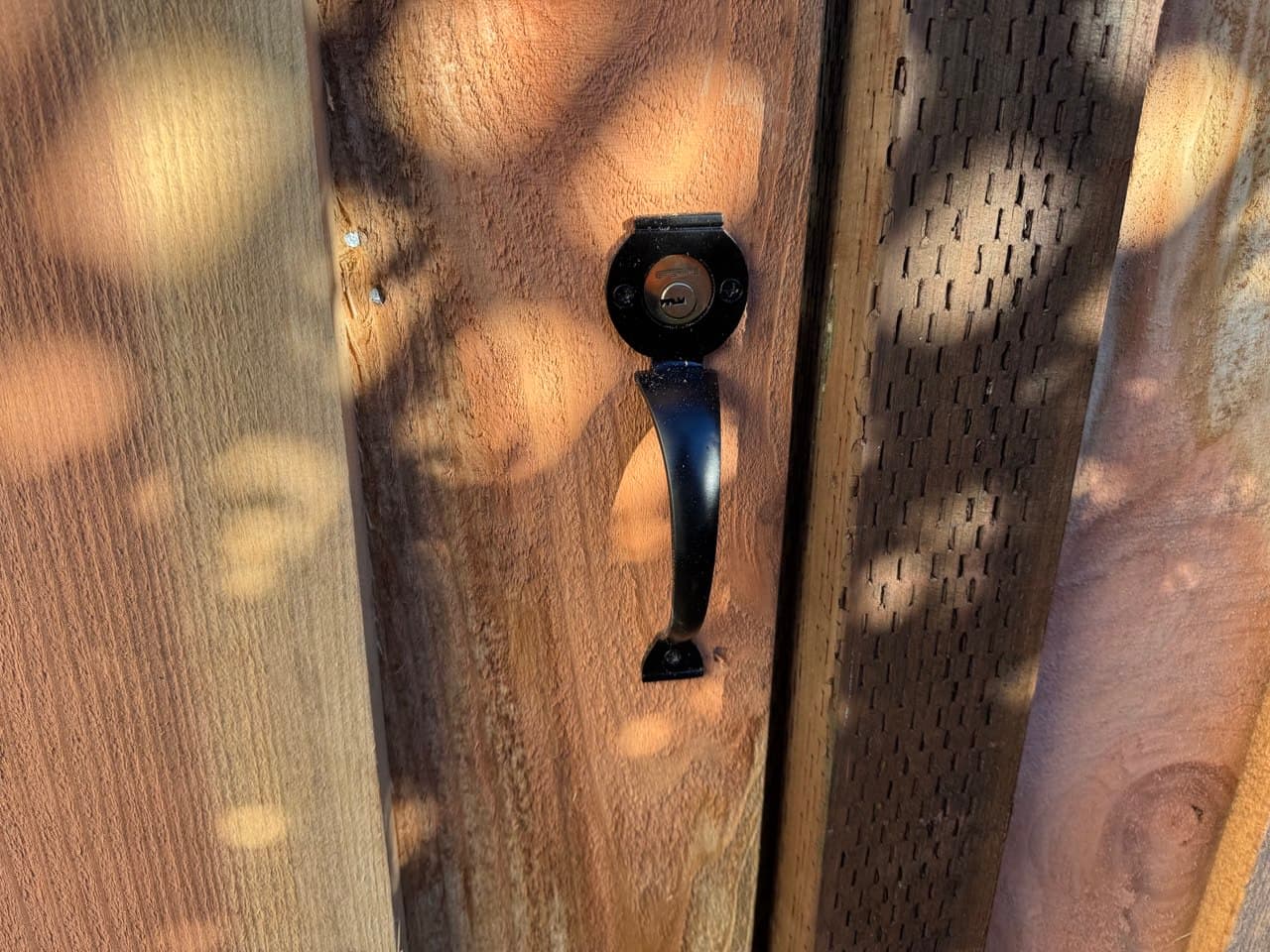 Keyed Rimlock Outside
