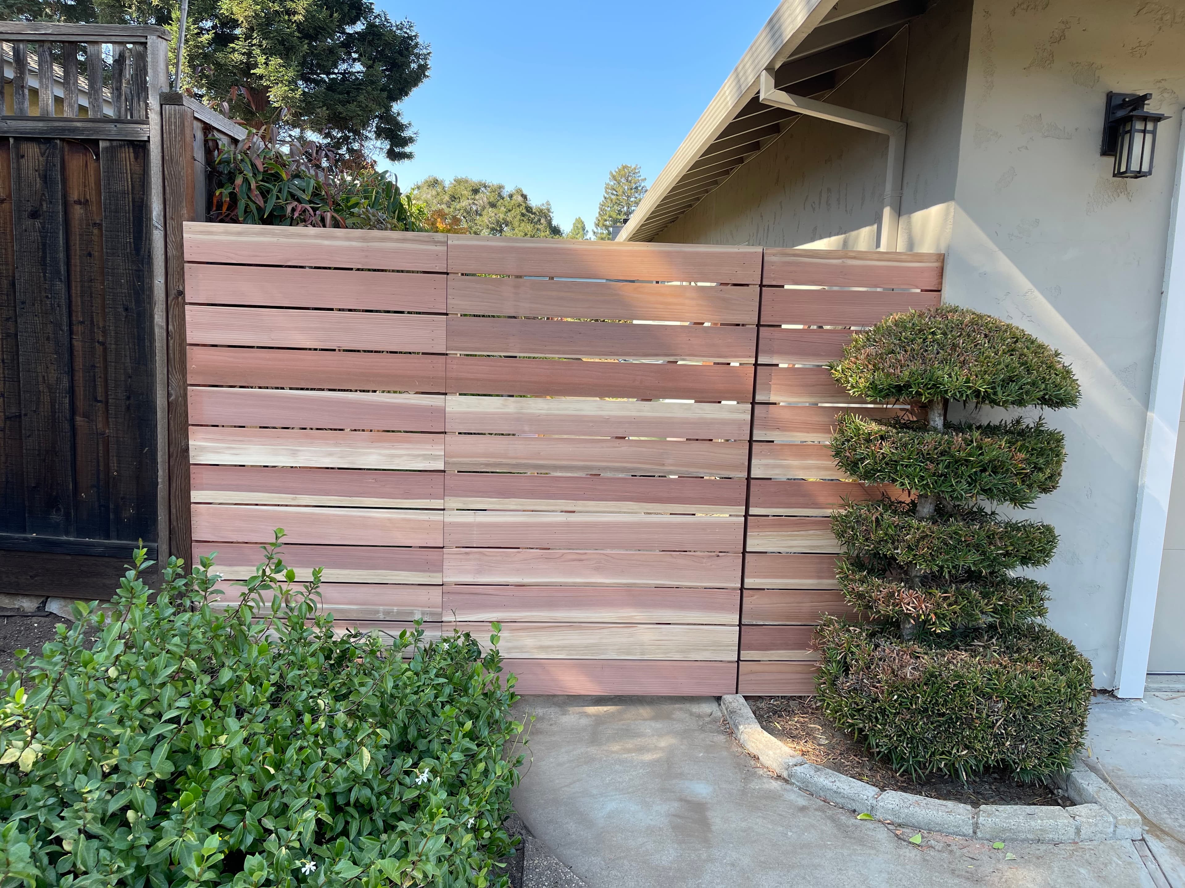 Singled Sided 1x6 S4S Horizontal Gate
